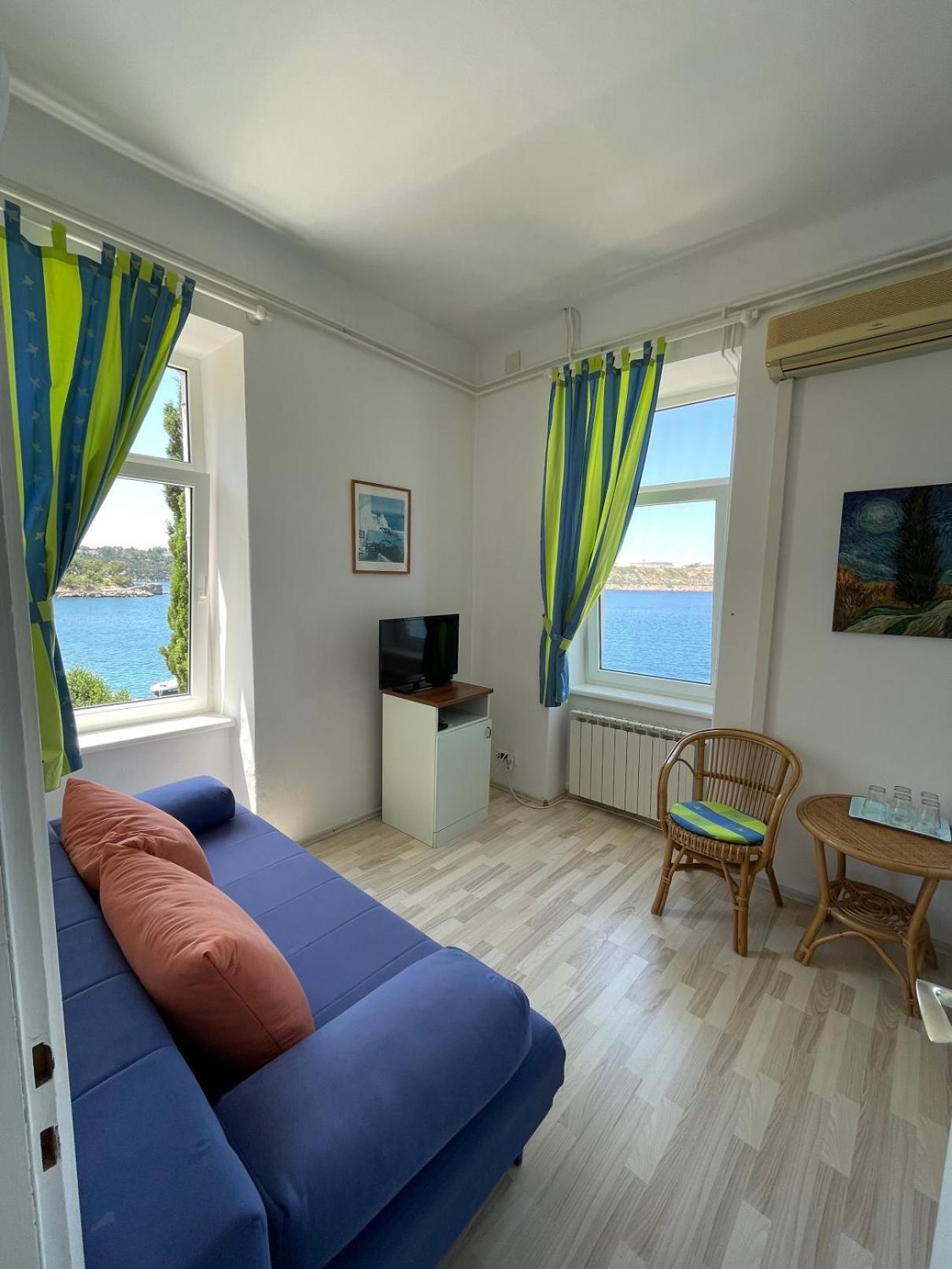Omišalj Bed&Breakfast Villa Eva المظهر الخارجي الصورة