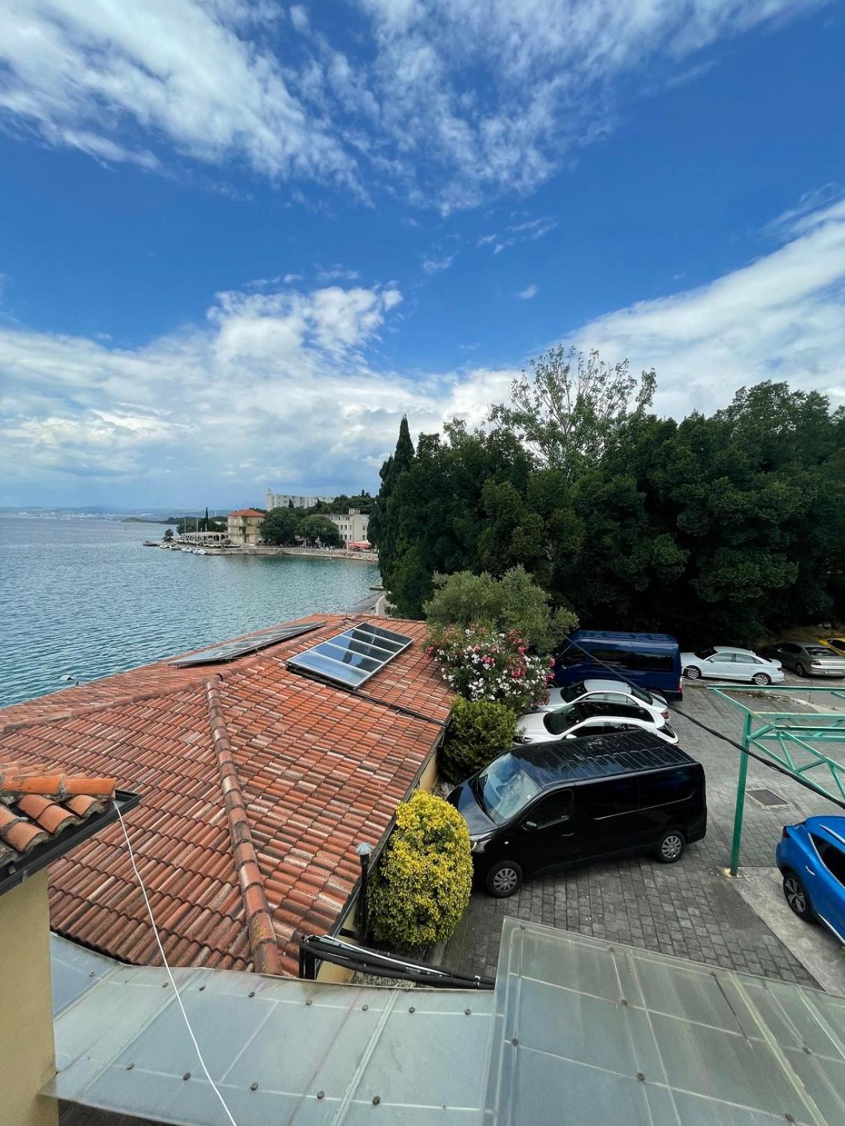 Omišalj Bed&Breakfast Villa Eva الغرفة الصورة