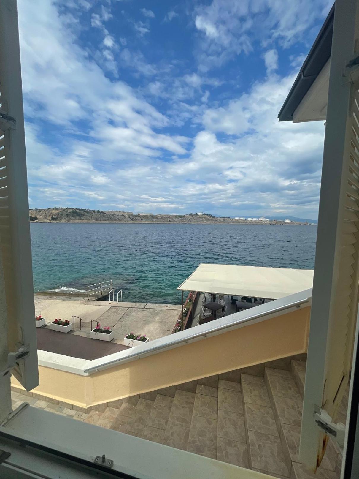 Omišalj Bed&Breakfast Villa Eva الغرفة الصورة